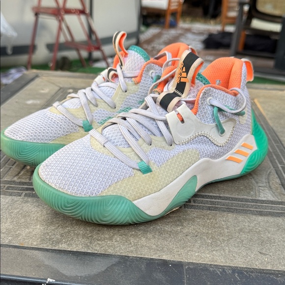 Adidas Harden Stepback 3J Youth Size 5 Basketball Shoes White Sneakers GW6575 - Picture 1 of 10